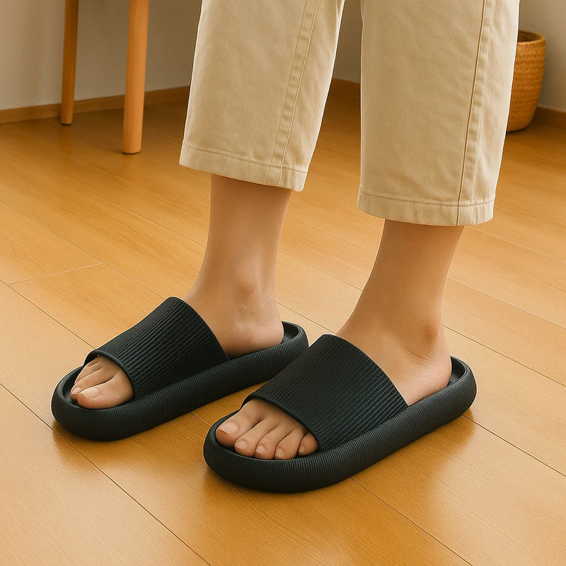 EVA Thick Sole 4cm Beach Slippers Cloud-Like Comfort Home Use Couple Height Increasing Indoor Solid Color Summer Sandals
